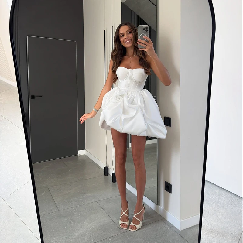 

Eightree 2026 Women Mini Wedding Dresses White Sweetheart Short Satin Wedding Gown Boho Beach Night Bridal Prom Dress Customized
