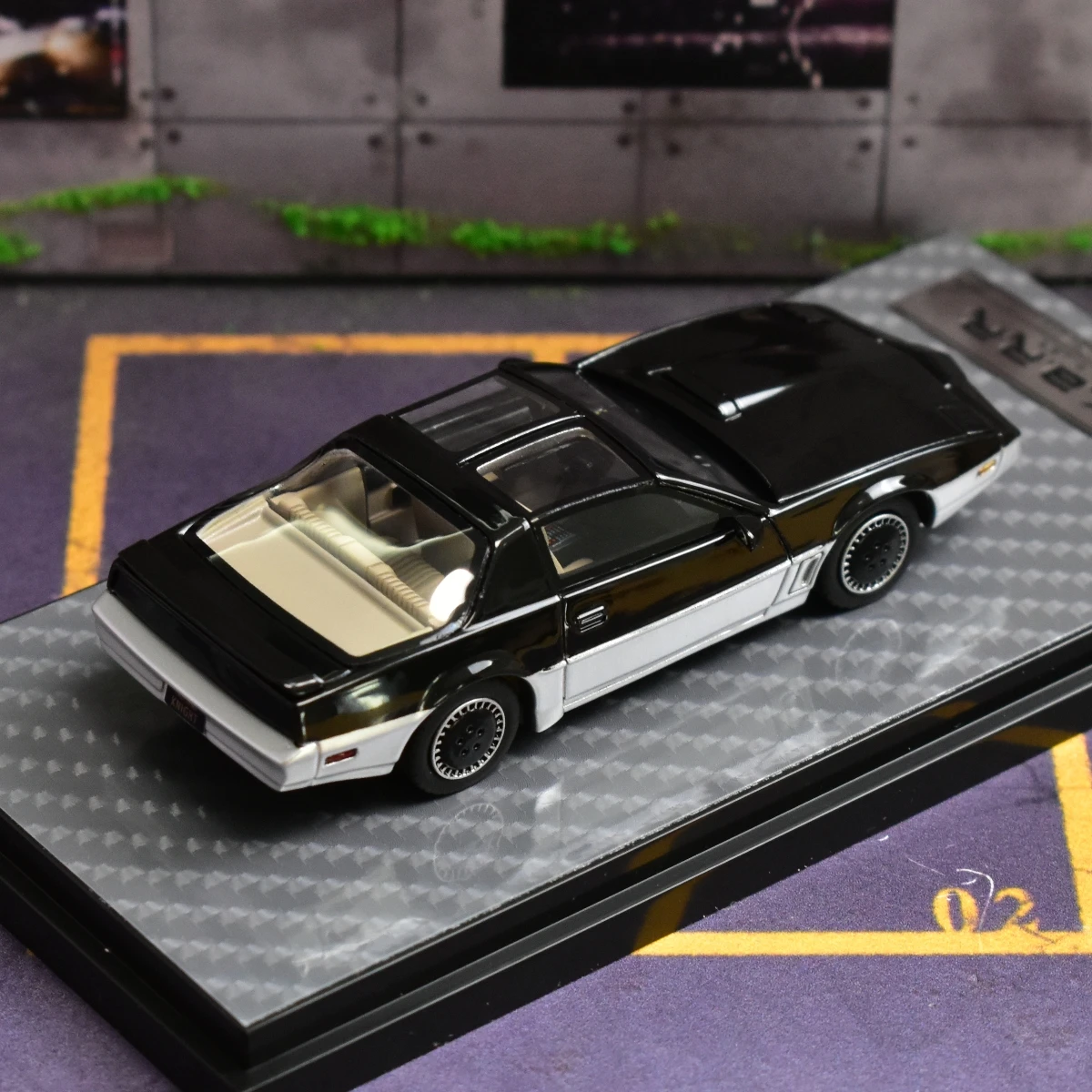 YM modello 1:64 Pontiac Firebird Thunderbolt Ranger modello di auto in resina