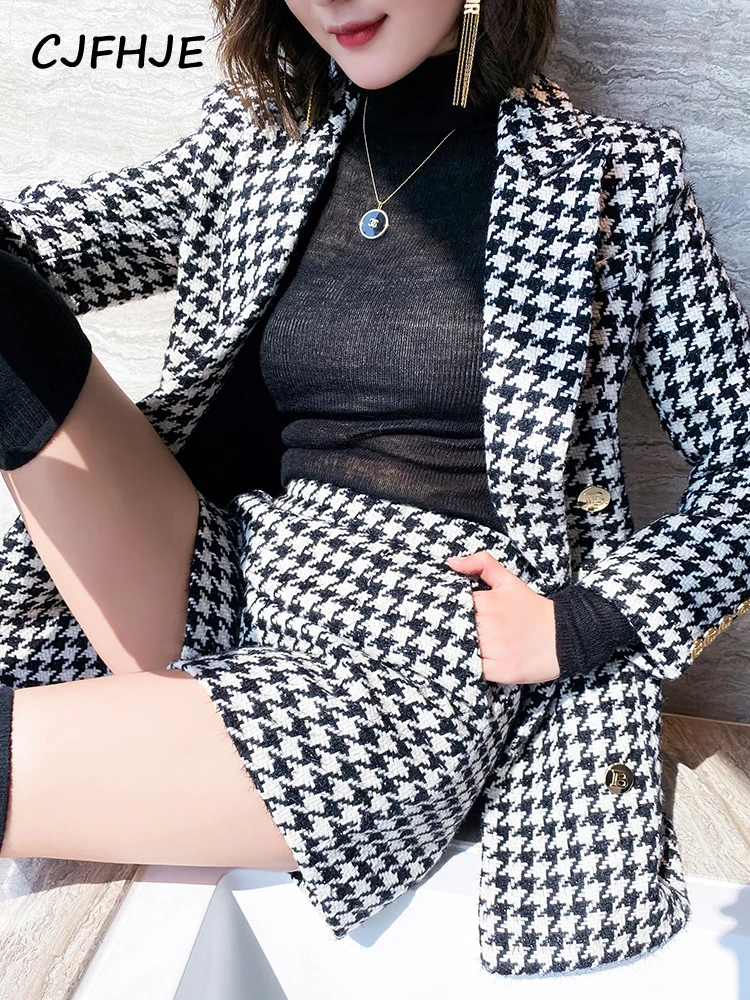 

CJFHJE Retro Plaid Tweed Jacket Female Shorts Two-piece Winter French Elegant Lady Ol Temperament Western Style Fashion Suit