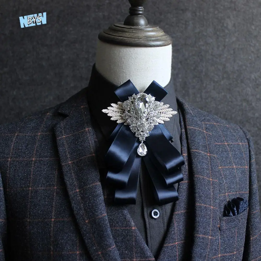 

Retro Rhinestone Collar Flower Crystal British Style Gentleman's Bow Tie Elegant Neck Decoration Men's Suit Accessory