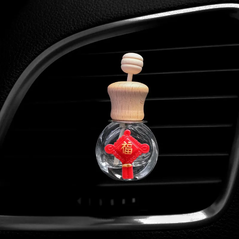 1pcs Cartoon New Year Car Aromatherapy Diffuser Car Decoration Party Supplies Gifts Ornament Auto Accessories