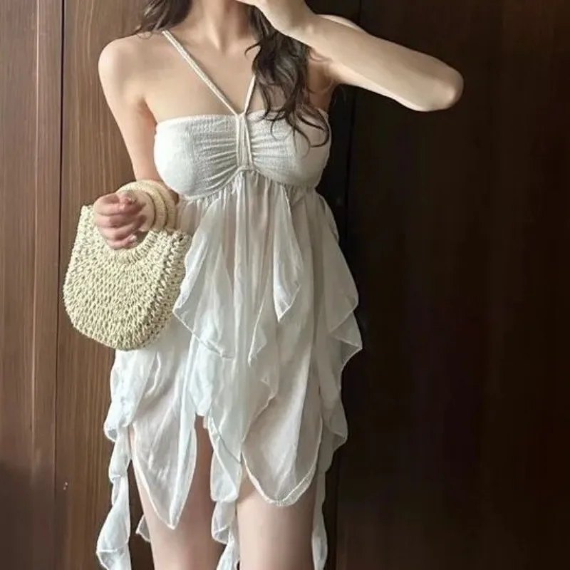 

Новый белый купальник-бандо из двух предметов, женский купальник, укороченный топ, пляжная одежда, купальные костюмы, корейский комплект бикини с шортами