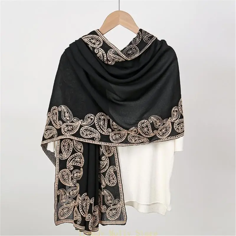 

N5KB Fashionable Delicate Shawl Cold Weather Neckerchief Handmade Warm Chapel
