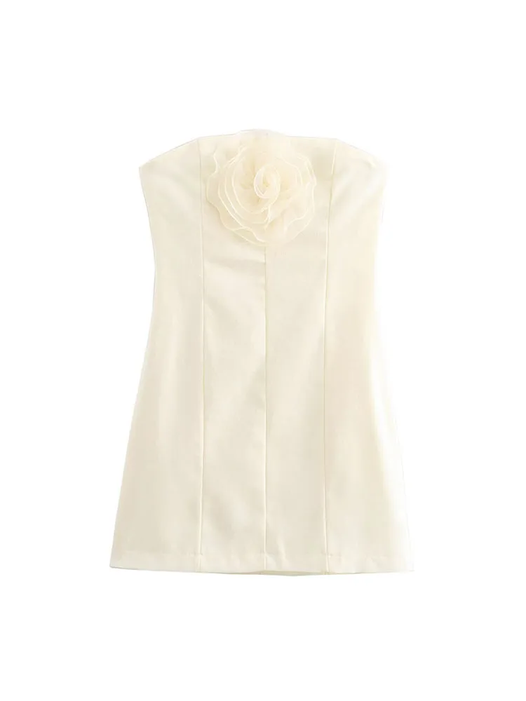 

European and American style 2024 women's clothing new style fashionable solid color flower decoration tube top dress