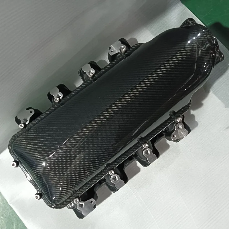 

Dry Carbon Fiber Lid Lo-Ram Modular Intake Manifold New Condition LS1/LS2/LS6 Engine Fit