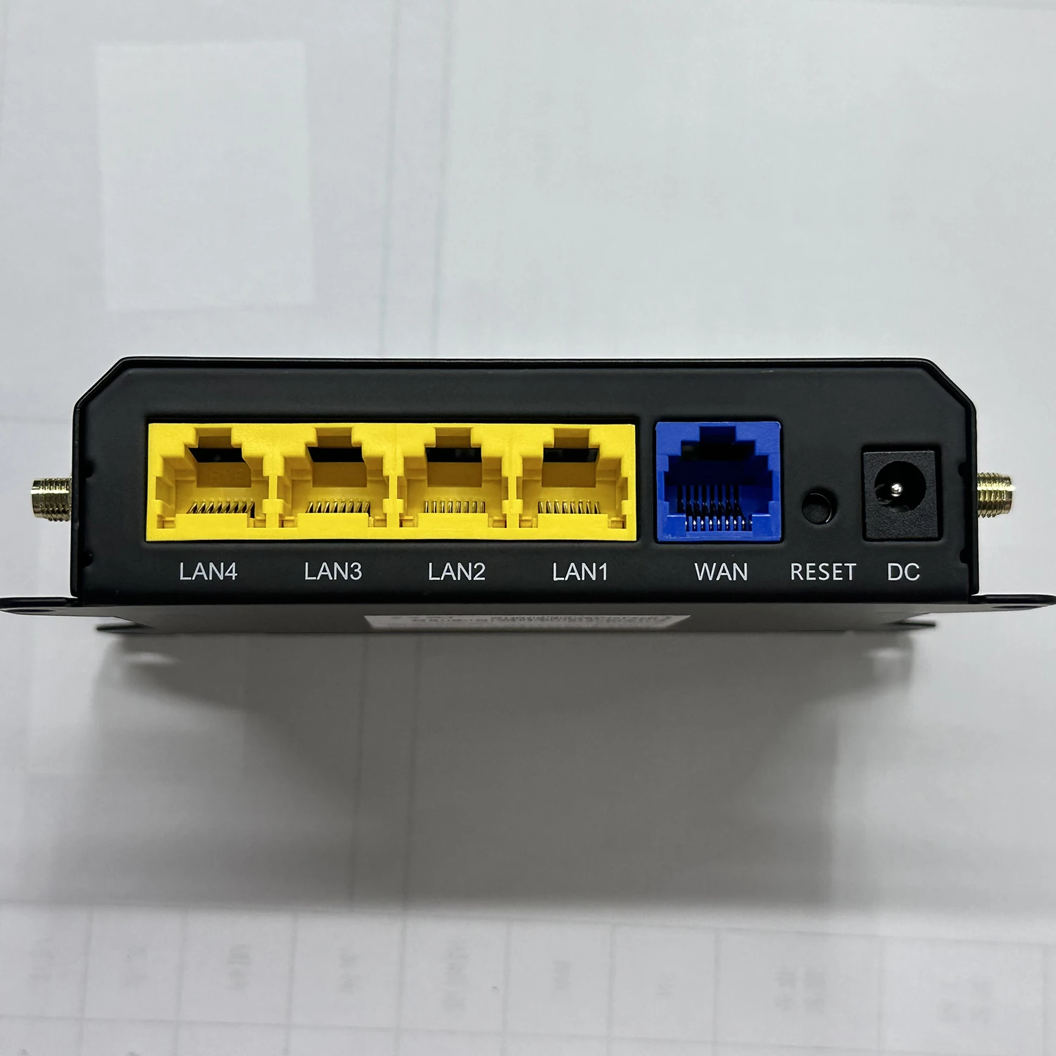 Imagem -03 - Modem Zbt Lte com Slot para Cartão Sim Abridor de Ponto de Acesso 128mb Usb Wan Lan Antena 300mbps Antena 3g Zbt