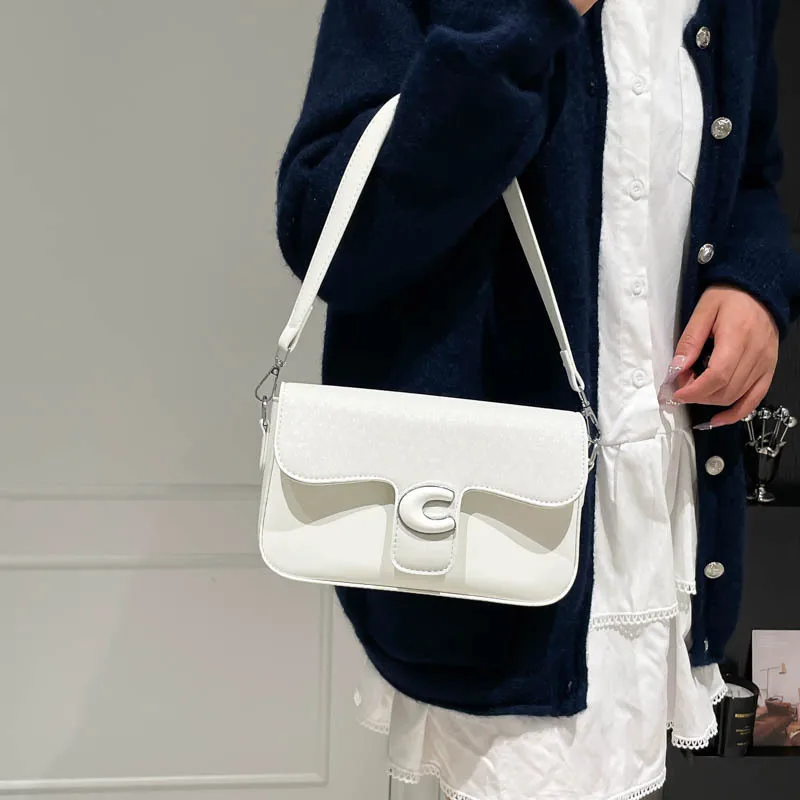 트렌디한 작은 사각 크로스백 2025년 신상 여성용, 패셔너블한 잠금 버클 숄더백, 가벼운 데일리백