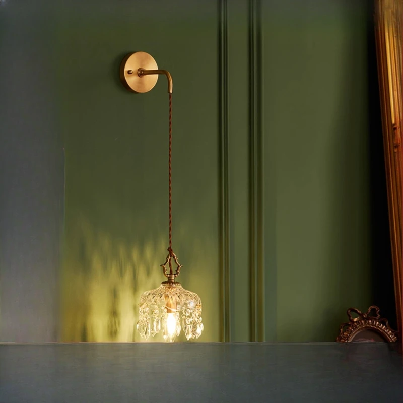 

Nordic retro brass crystal wall lamp, French medieval wall lamp in the living room background wall on both sides of the bed