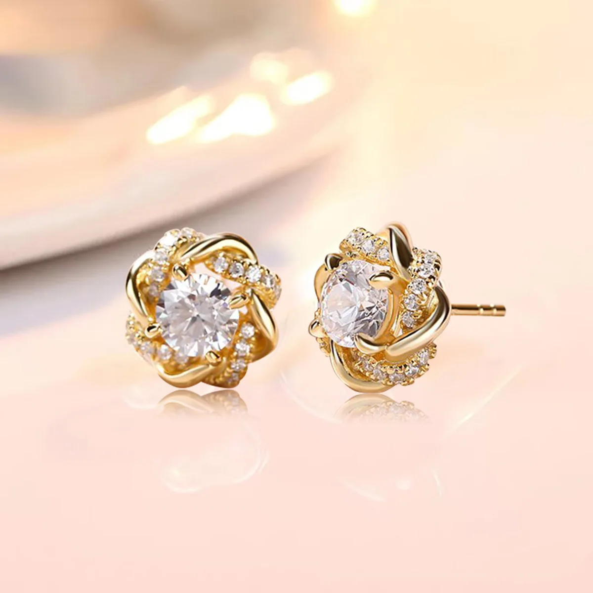 

Hot Sale 1Carat Round VVS1 Moissanite Ear Studs 925 Sterling Silver Earrings Wedding Party Bridal Luxury Fine Jewelry Wholesale