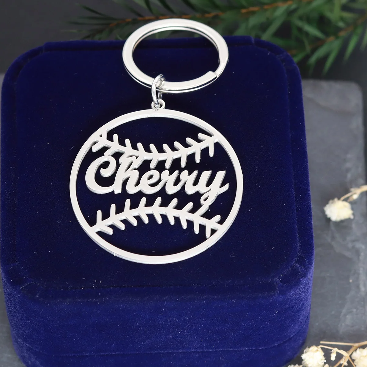 Custom Name Ball Keychain Personalized Stainless Steel Pendant Keychains For Women Men Keyring Customized Jewelry Gifts