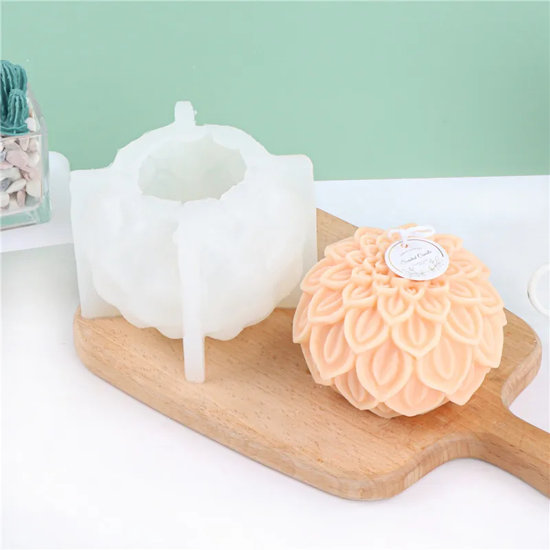 Creative Silicone Lotus Fragrance Scented Candle Mold 3D Lotus Petals Handmade Soap Mold Flip Sugar Mousse Cake Mold