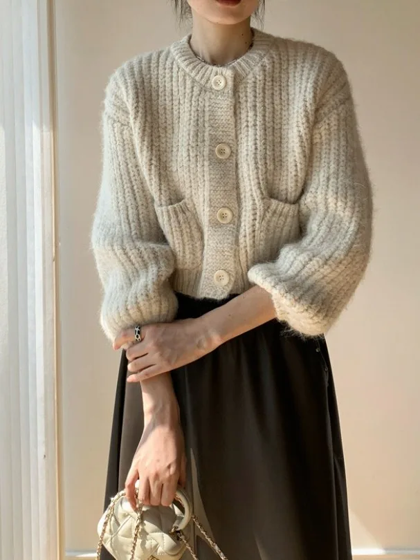 

Autumn Winter ort Cozy Thi Yarn Knitted Sweater Coat Women's Classy Agel Small Figure round Ne Button up Cardigan