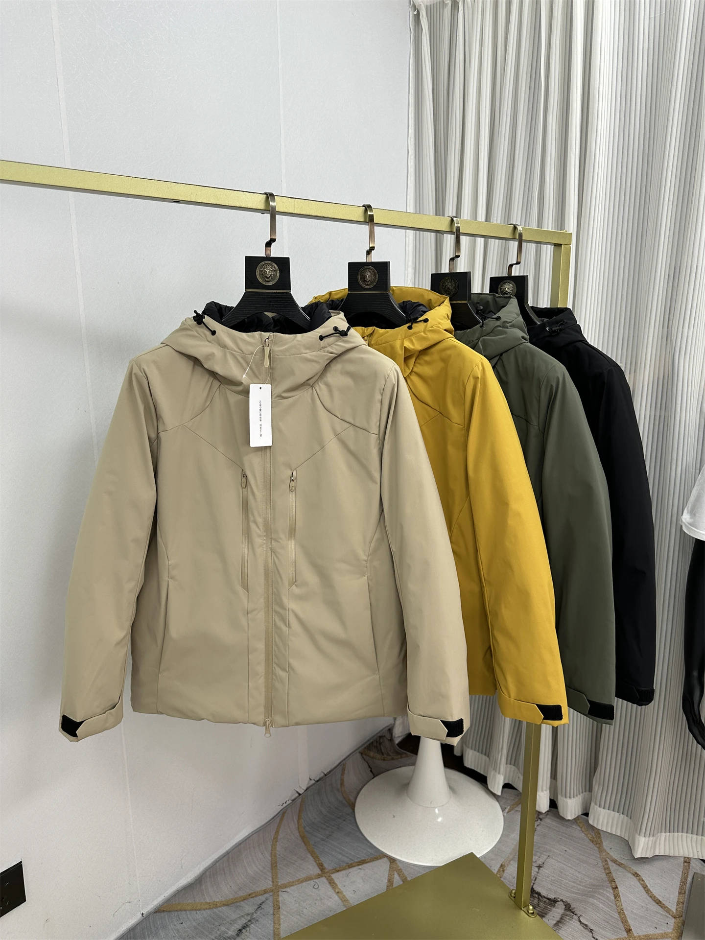 

Утепленная хлопковая куртка для активного отдыха и альпинизма, мужская и женская, зимняя, теплая, водонепроницаемая, ветрозащитная, с капюшоном, модная, городская, стильная