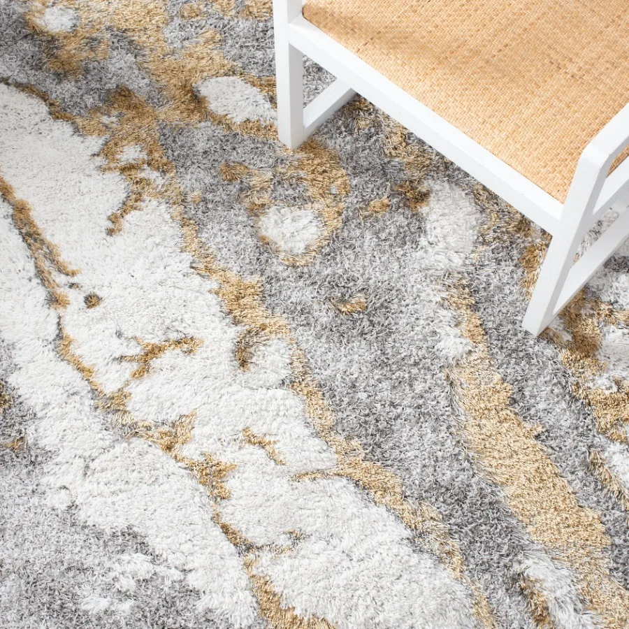 Horizon Konstantinos Abstract Shag Area Rug Grey Gold 4' x 6' view 6