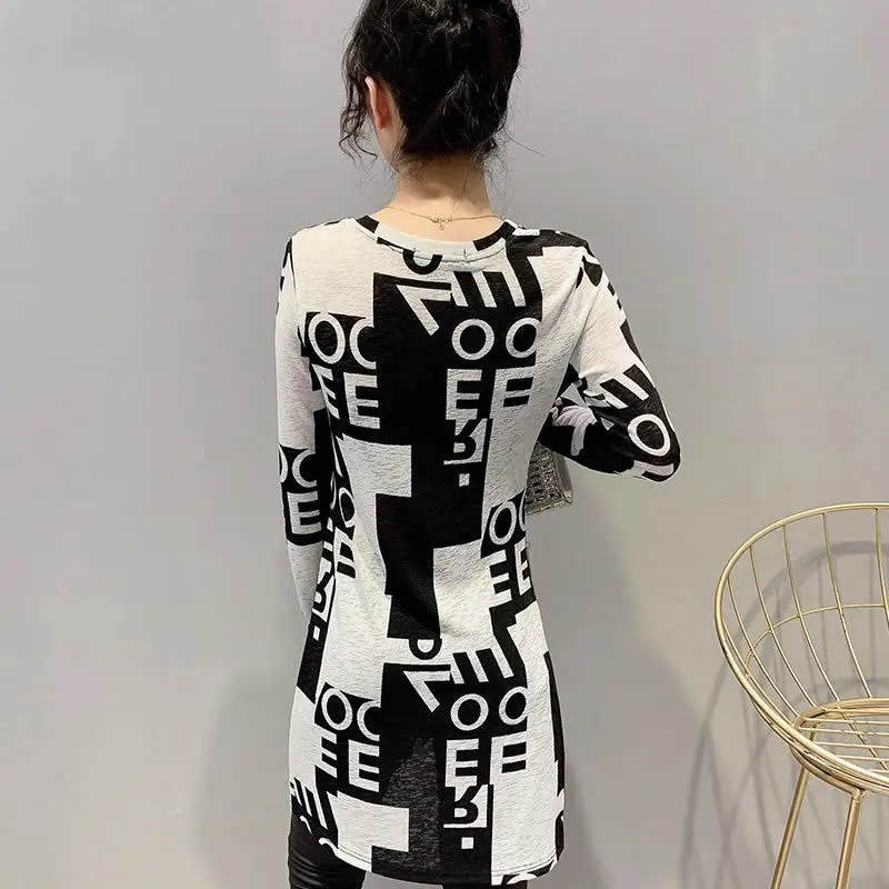 Korean Letter Patchwork Printed T-shirt Spring Autumn Stylish Asymmetrical Folds Female Clothing Casual O-Neck Midi Pullovers