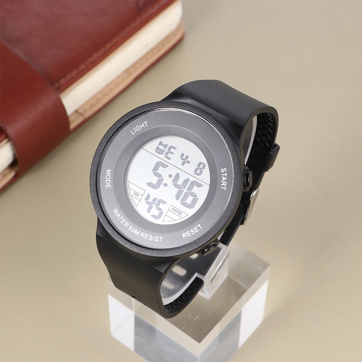 1Pcs Luminous Watch Waterproof Electronic Wristwatch Stopwatch Alarm Week Display Suitable for Students Women