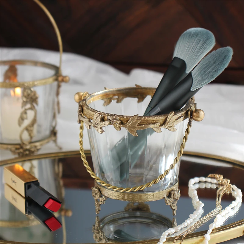 

Brass Glass Storage Jar Handle Candle Cup Home Decoration Ornaments hand-Carved Vintage Cosmetic Brush Storage Barrel Pen Holder