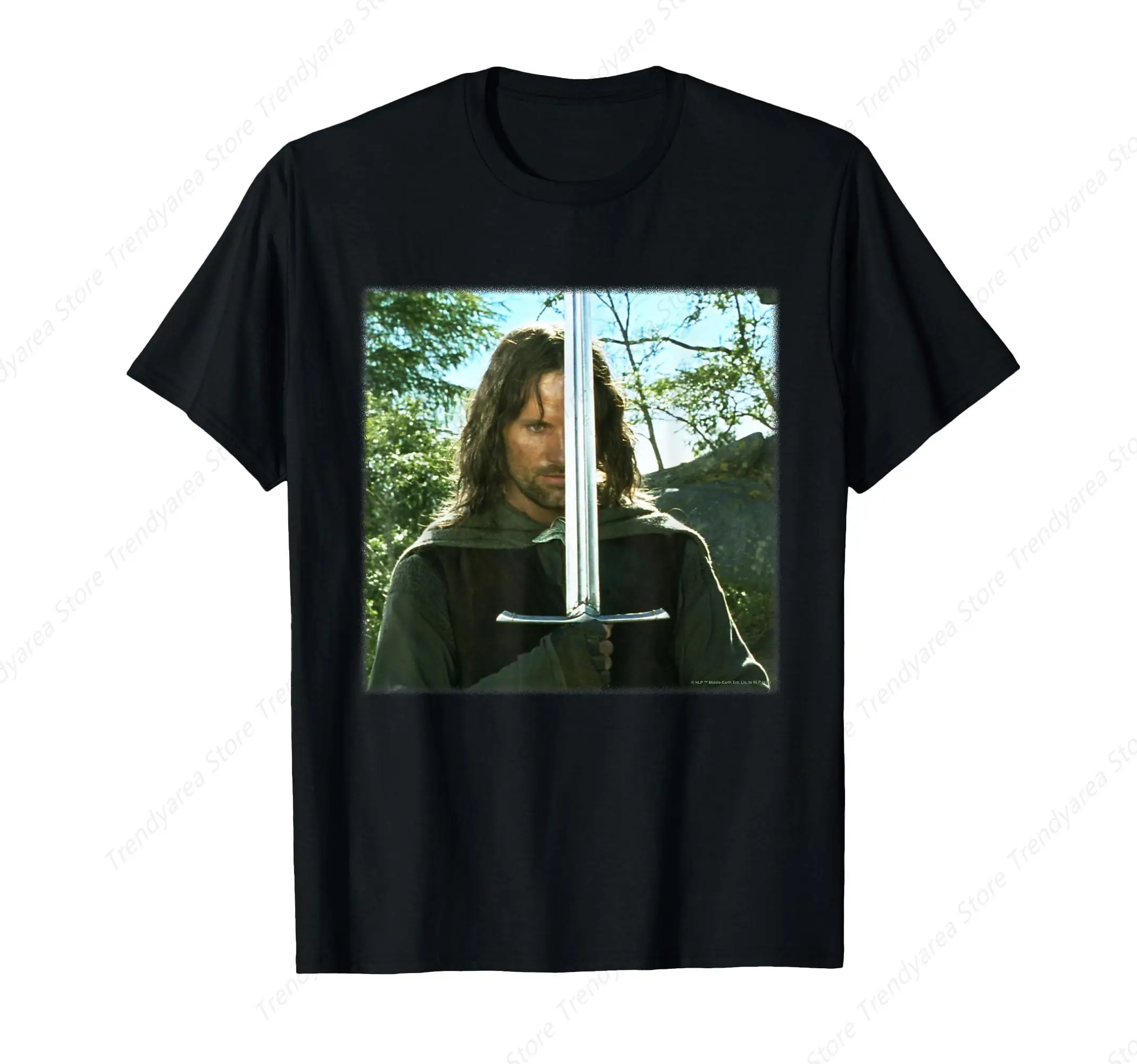 

The Lord of the Rings preparing for battle T-Shirt
