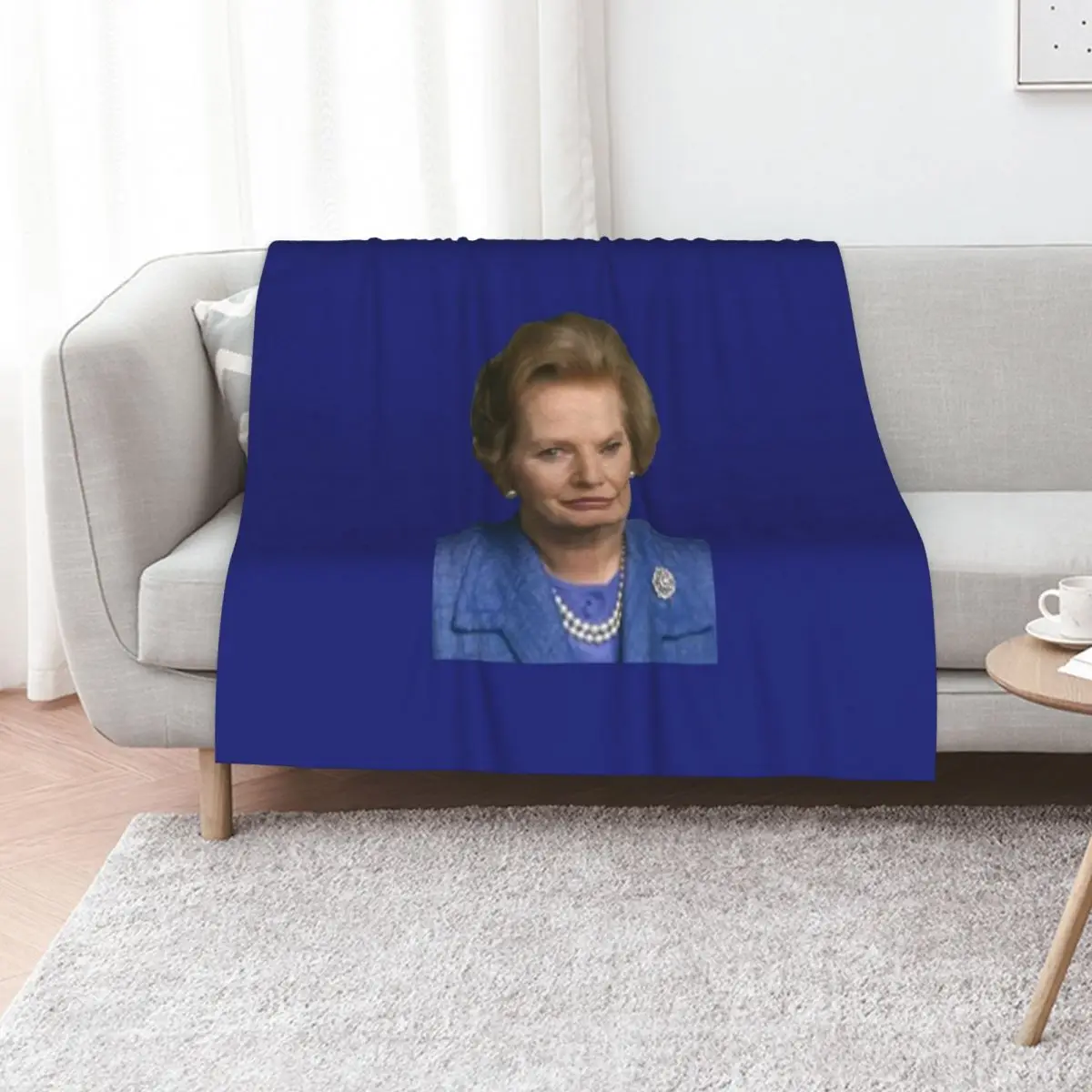 

The Iron Lady Throw Blanket Beautifuls bed plaid Thermals For Travel Fashion Sofas Blankets