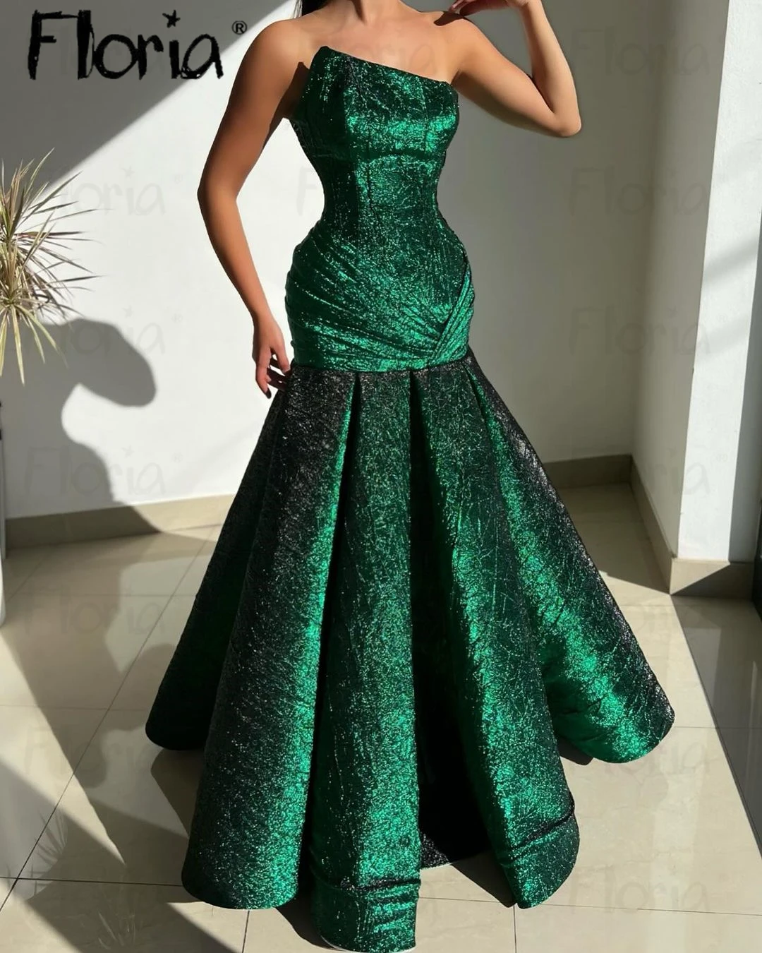 Newest Emerald Green Prom Dress Mermaid Strapless Sparkle Evening Dress Dubai Women Formal Occasion Gowns Birthday Wear Dresses