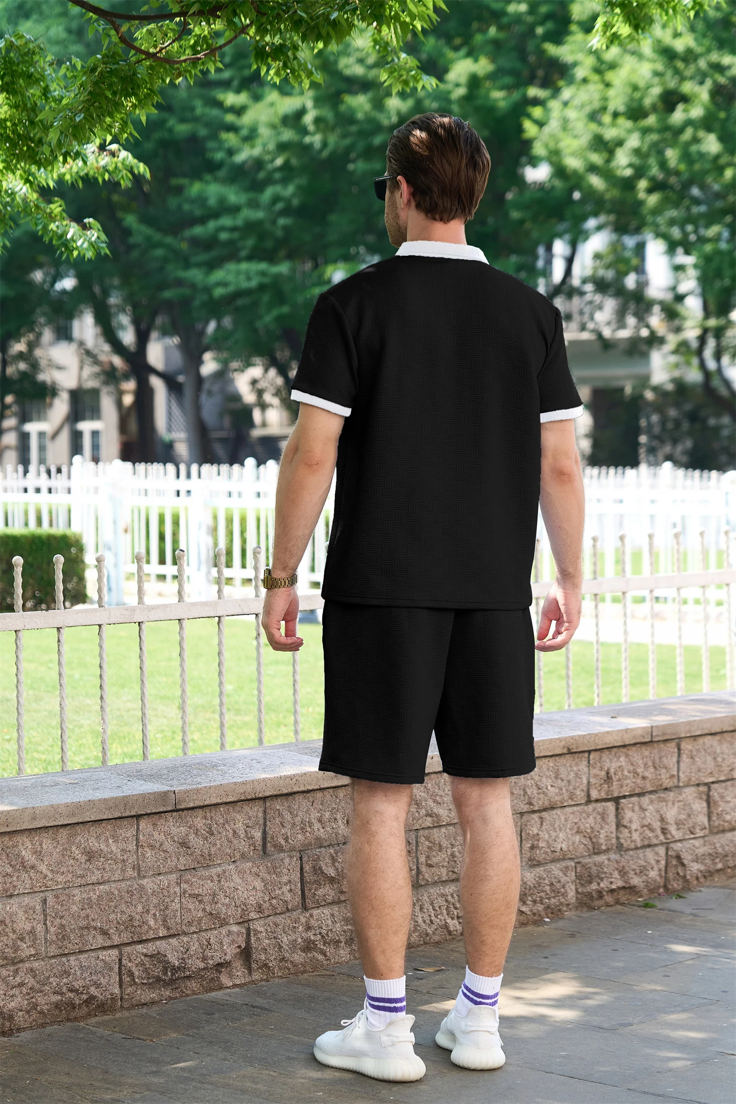 Men Jacquard Contrast Collar 2‑Piece Casual Set, Short Sleeve Polo and Drawstring Elastic Waist Shorts Breathable Summer Outfit