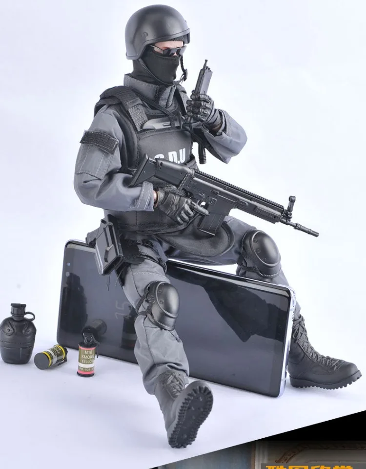

30cm Camouflage Plastic Military Model Soldier With Toy Gun