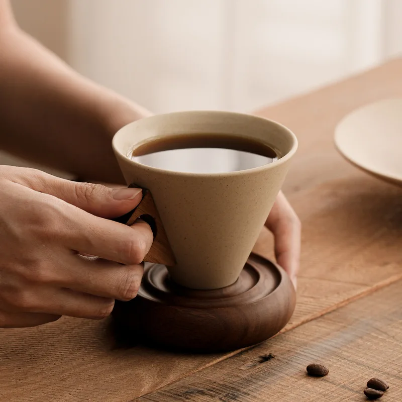 Retro Ceramic Coffee Cup Set, Specialty Rough‑Clay Ice‑Cream Cone Mugs for Latte Americano, Unique Coffee Drinkware Collection