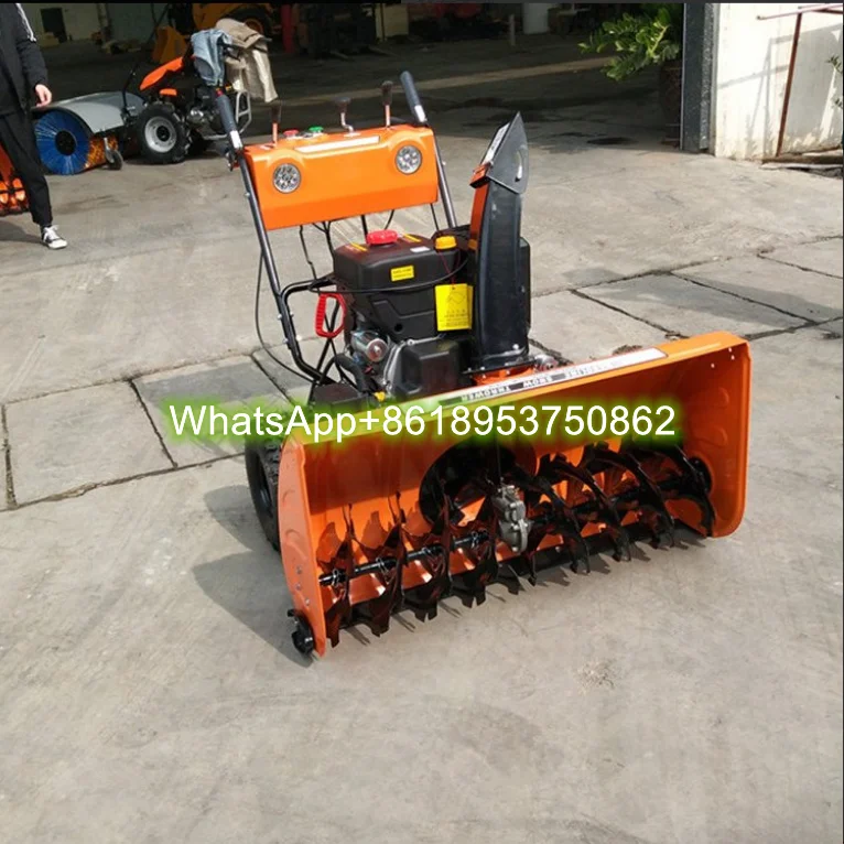 Spazzatrice multifunzionale di alta qualità Spazzatrice per neve 6,5 CV/ 13 CV/15 CV Spazzaneve Spazzatrice per rimozione neve
