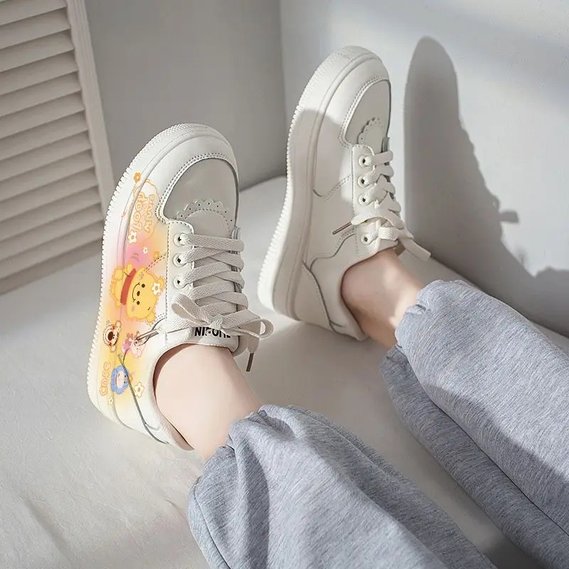 Miniso Disney Winnie Casual Sneakers Kawaii Cartoon Printed Flats scarpe per studenti in stile coreano scarpe sportive traspiranti regalo per ragazze