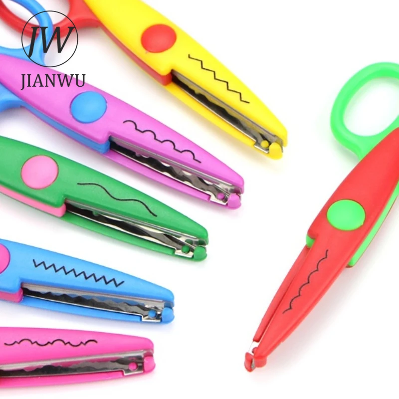 JIANWU 6 Inches Multifunctional Child Safety Lace Cutting Scissors Creative DIY Student Supplies Stationery