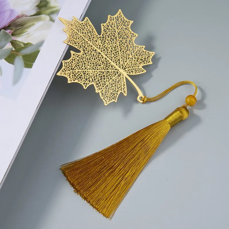 Chinese Style Ginkgo Biloba Lotus Maple Leaf Hollow Leaf Veins Metal Bookmark with Tassel High Quality Art Student Teacher Gift