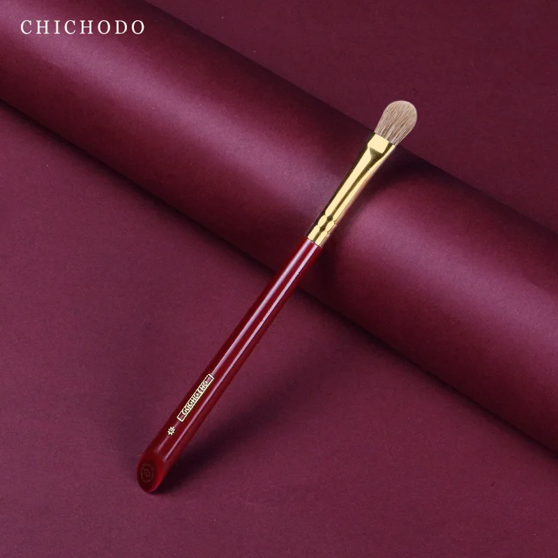 CHICHOD Luxury Makeup Brush Large Eyeshadow Brush High Quality Soft Brush Made of Animal Hair- Red Rose Series 002