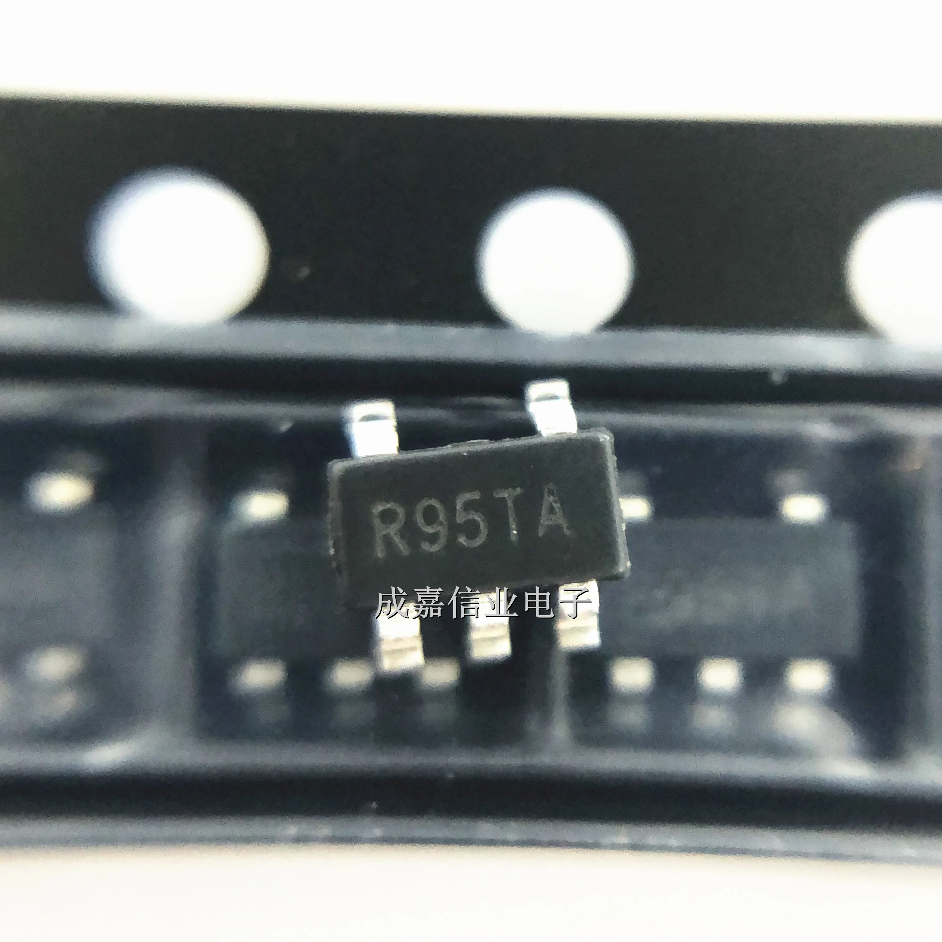 10Pcs/Lot AP331AWG-…