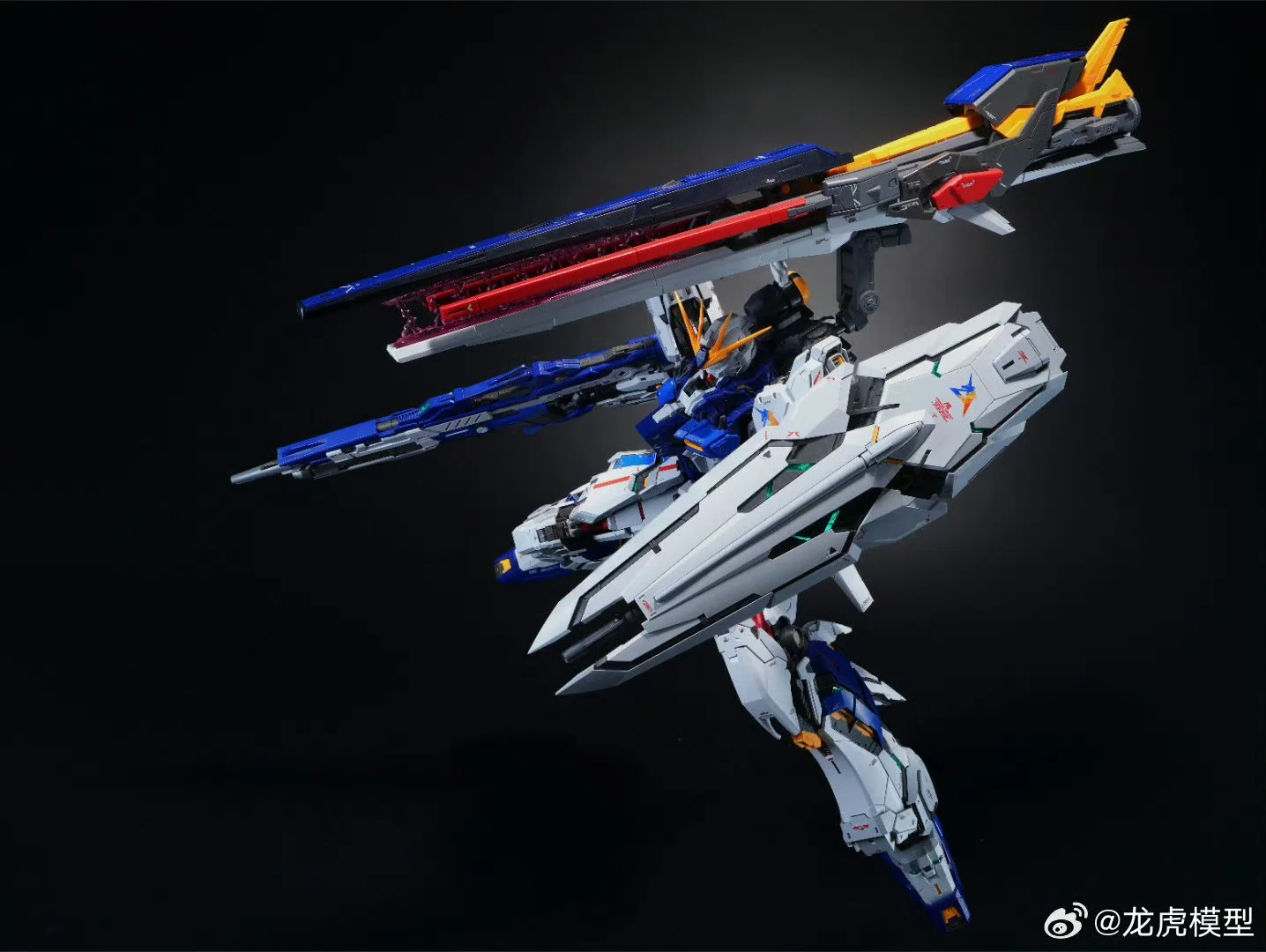 【In Stock】Dragon Tiger Model Fukuoka Nu RX-93FF 1/100 Scale GK STYLE Assembly Model Kit Anime Action Figure Collection Mecha Toy