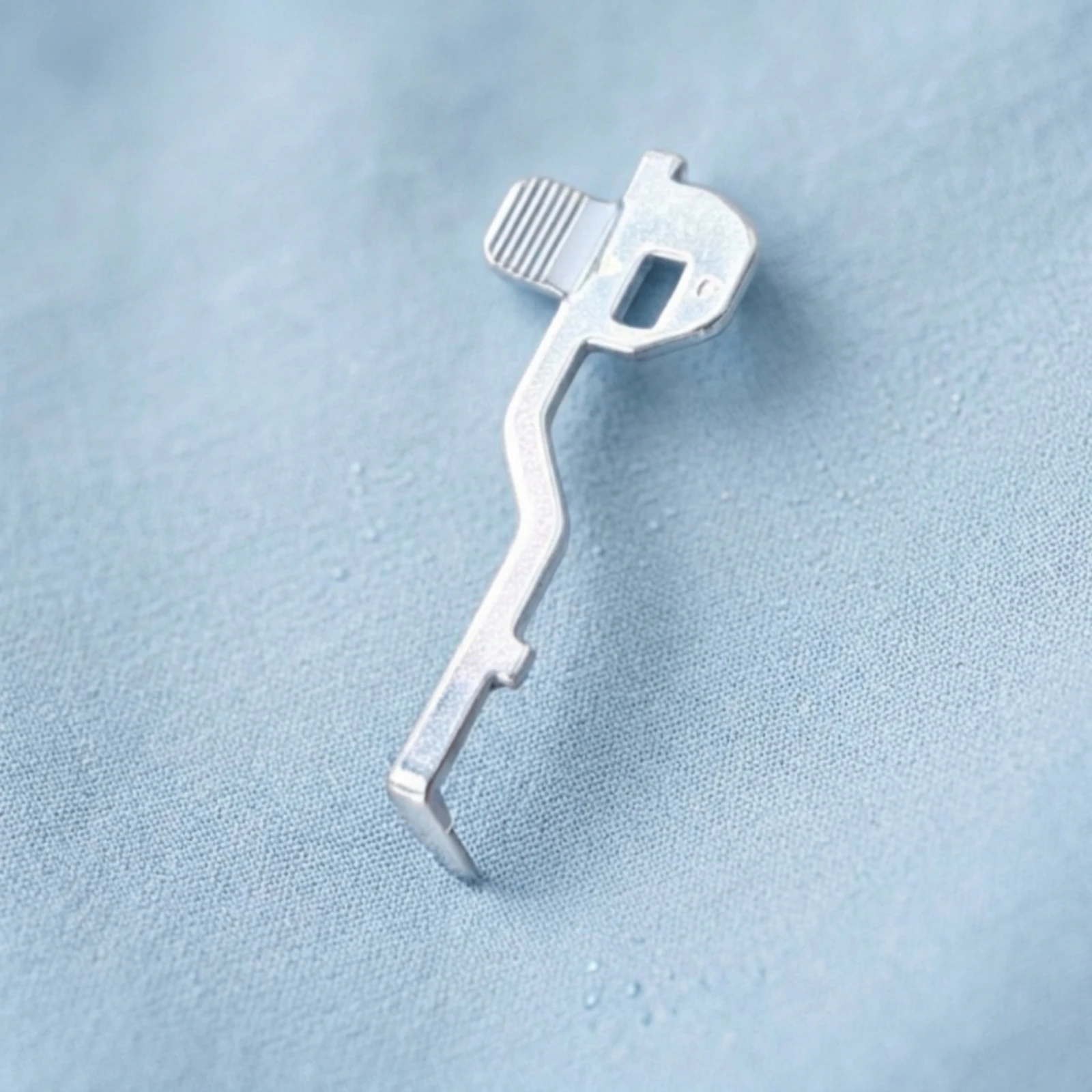 Overlock Needle Guard Replacement Needle Guard Hardware Wide Compatibility Safety for Tailors, Workshop