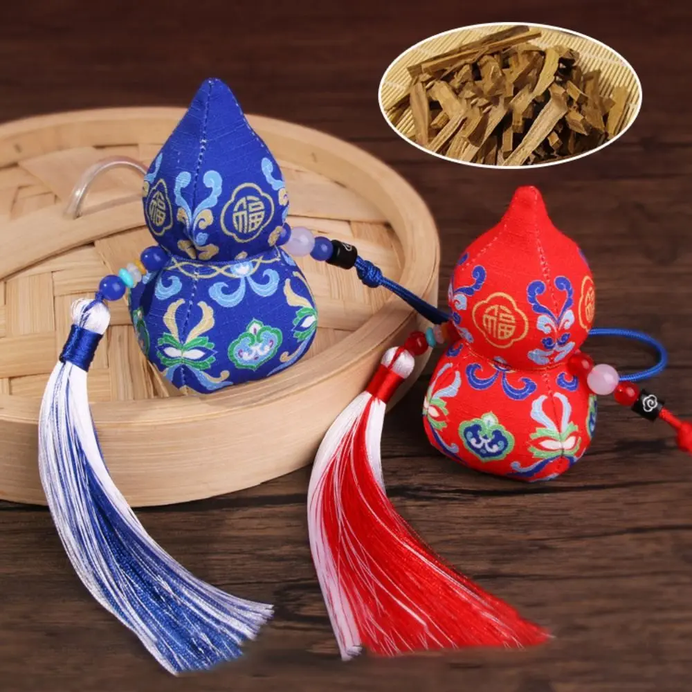 3Pcs Handmade Gourd Sachet Ornaments With Tassels Lucky Car Gourd Pendant Chinese Style Festival Sachet Pendant New Year