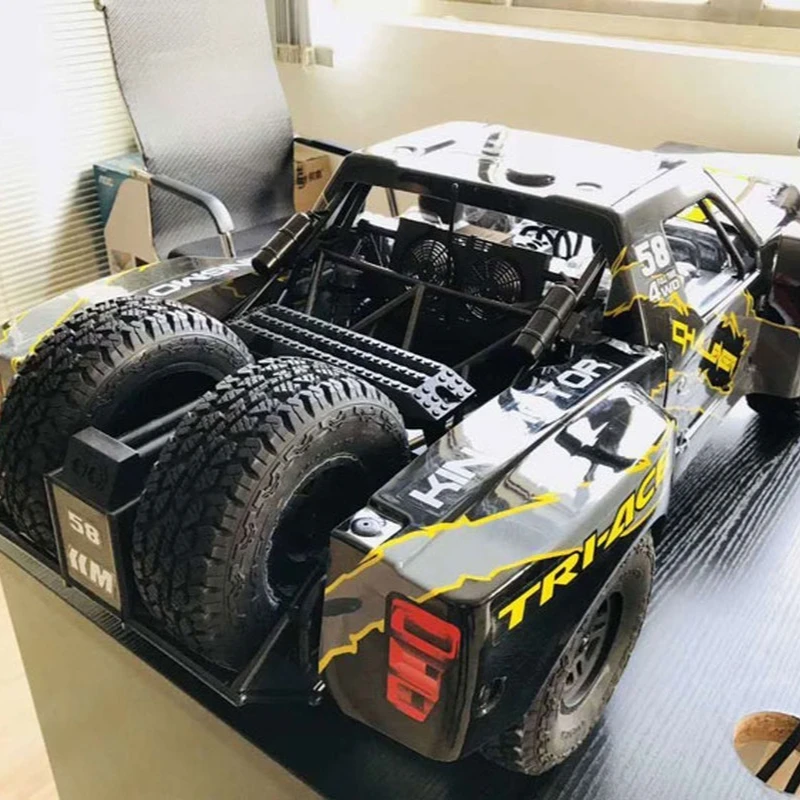 KM Thor's Short Card 1/6 Scale Remote Control Model Car Simulation Ford TRI Rear Straight Bridge Desert Card Frame Kit Good Gift