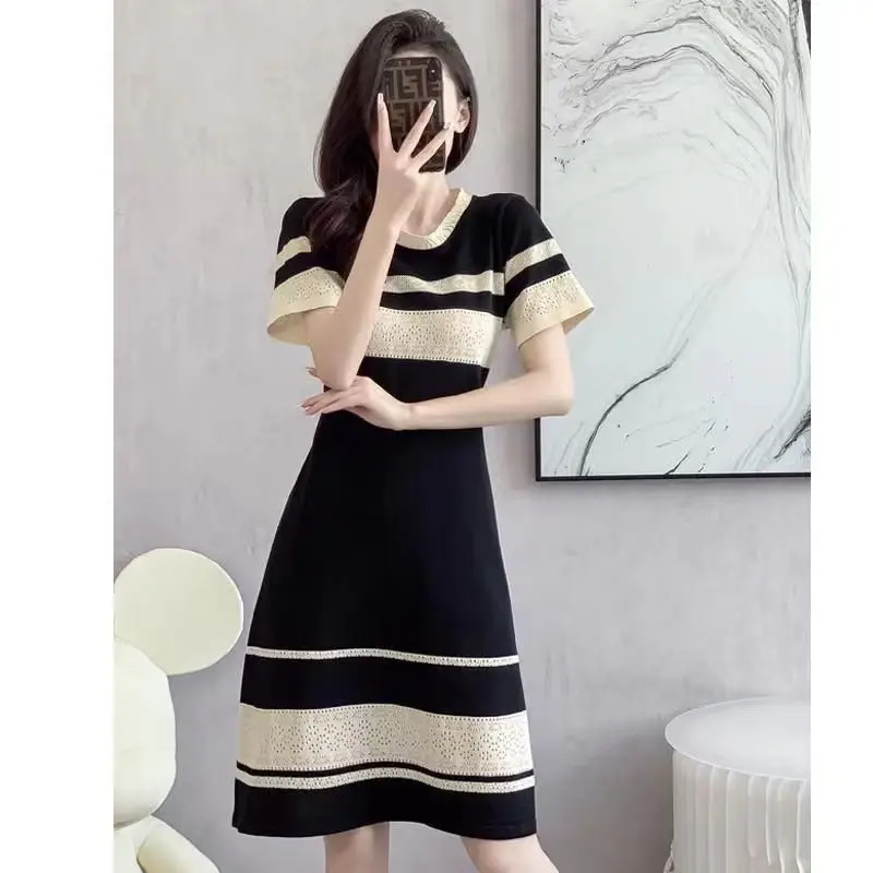 

Elegant O-Neck Spliced Striped Hollow Out Short Sleeve Dress Women Clothing 2024 Summer New Loose Knitted Office Lady Midi Dress