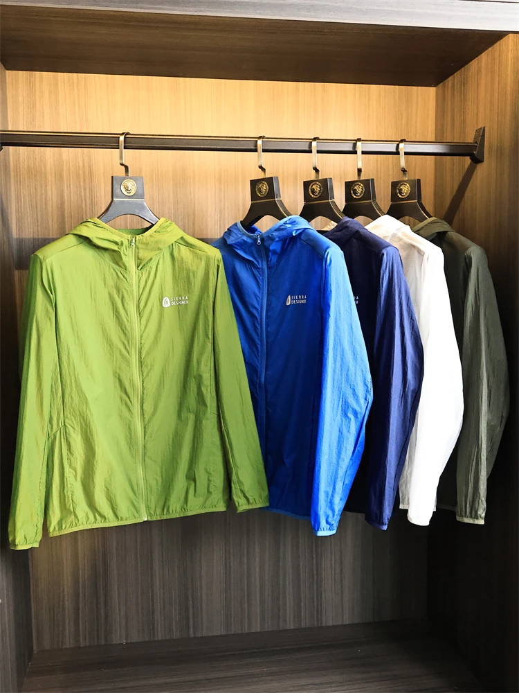 

Reflective Technology Cool Feeling Lightweight Hooded Casual Jaet for Men Summer Thin Long Sve Stand Fit Faion Urba...