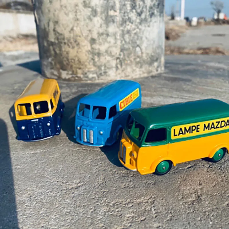 1:64 Масштаб Dinky Toys, модель автобуса из сплава, автомобиль, классический сувенир для взрослых, подарок, статический дисплей, коллекция для хобби