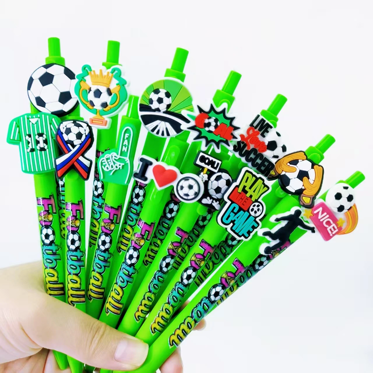 14/24 Uds. Portalápices verde, elemento de fútbol, bolígrafo con parche, tema de ejercicio de fútbol, bolígrafo de prensa, bolígrafo de escritura diario para estudio de oficina