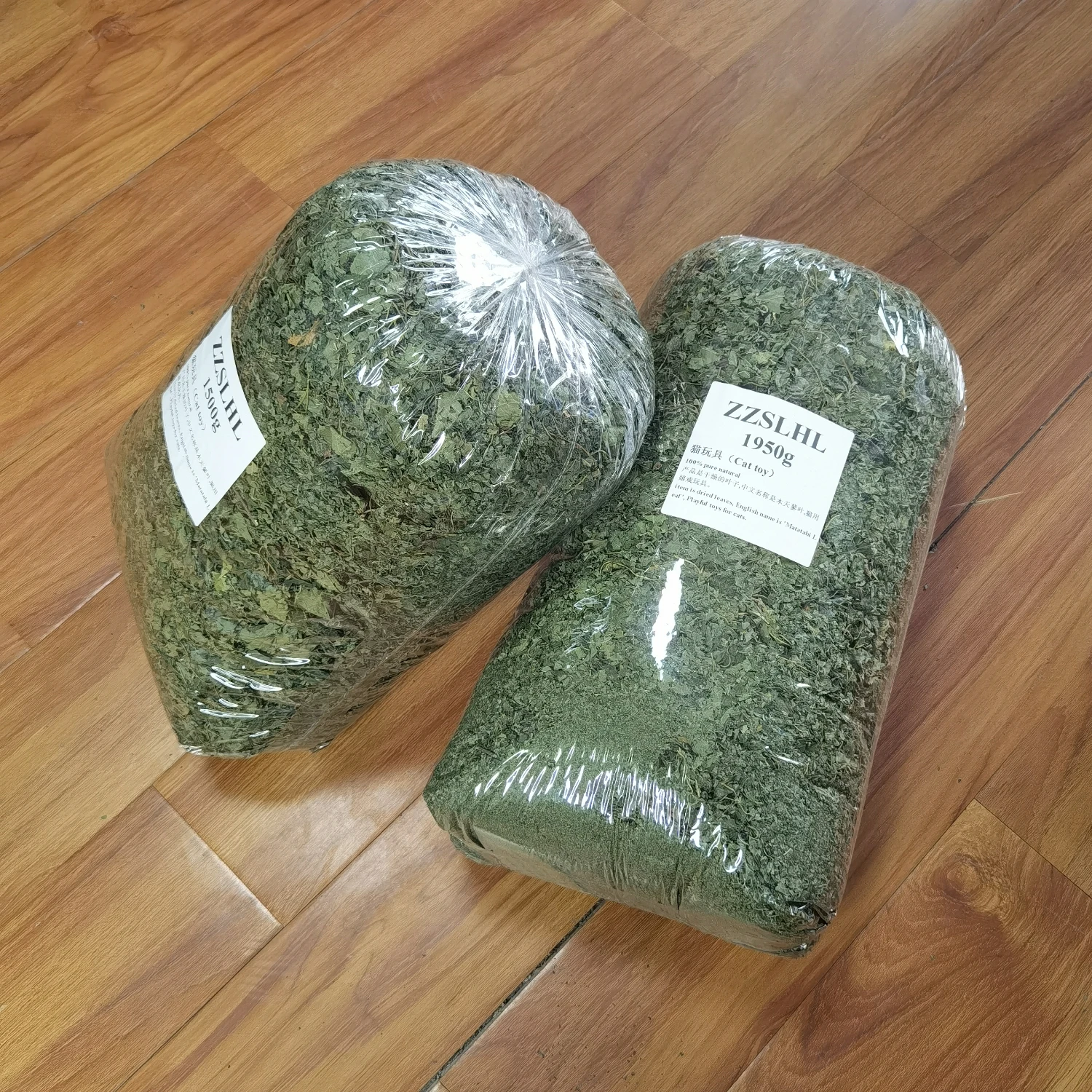 

1000g/1500g/1950g Matatabi Chew Leaves - An All Natural Silvervine Cat Toy and Cat Treat - Catnip Alternative