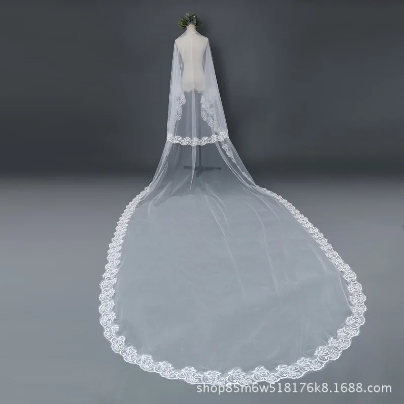 1.5/3 Meter Ivory White Cathedral Wedding Veils Long Lace Edge Bridal Veil with Comb Wedding Accessories Bride Wedding Veil