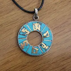 PN237 Handmade Nepal Circle 33mm Pendnant Ethnic Tibetan Six Mantras Om Mani Padme Hum Amulet Pendants