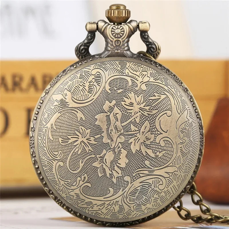 Vintage Carved Car Design Men Women Retro Pocket Watch Quartz Movement Arabic Numeral with Fob Necklace Chain Gifts