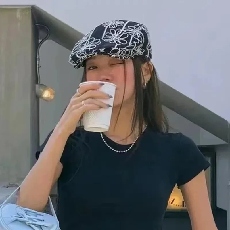 vendas-quentes-nicho-bordado-boinas-pretas-para-mulheres-primavera-e-verao-viagem-moda-coreano-versatil-protetor-solar-chapeus-para-a-frente