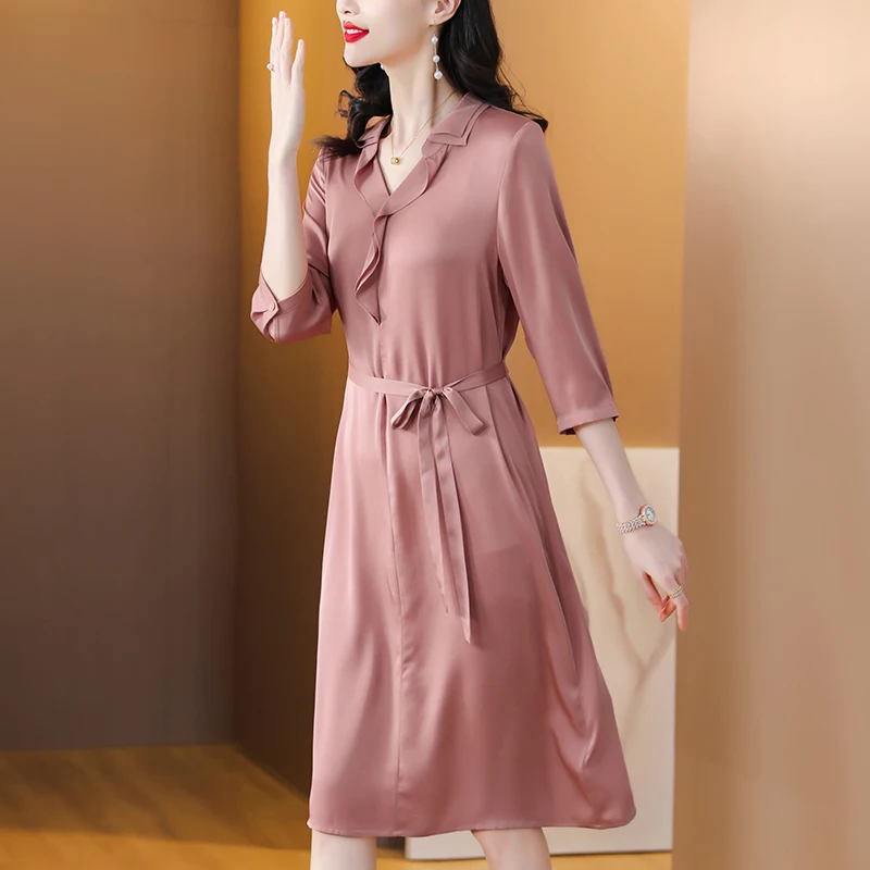 2023 Summer New Silk Solid V-Neck Short Sleeve Slim Dress Loose Large Waistband Satin Knee Length Dress Bohemian Casual Robe