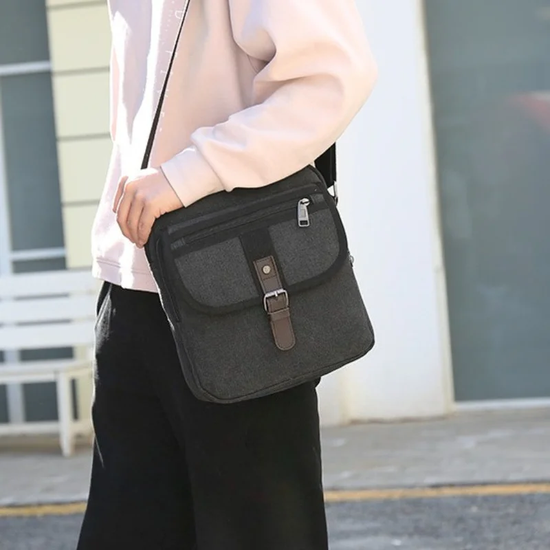 Herren Canvas-Umhängetasche, Vintage Crossbody-Messenger-Tasche mit Mehreren Fächern, Lässige Schultertasche für Reisen, Arbeit und Täglichen Gebrauch – Detail 17