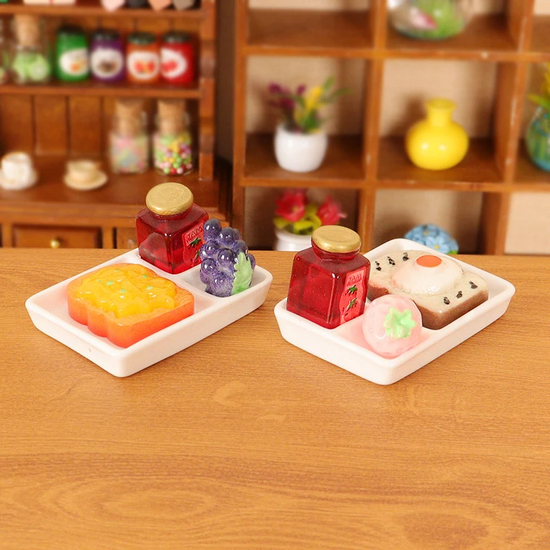 4Pcs Dollhouse Miniature Bread Fruit Plate Jam Set Mini Food Tray Tableware Banana Apple Pineapple Model Kitchen Decor Toys