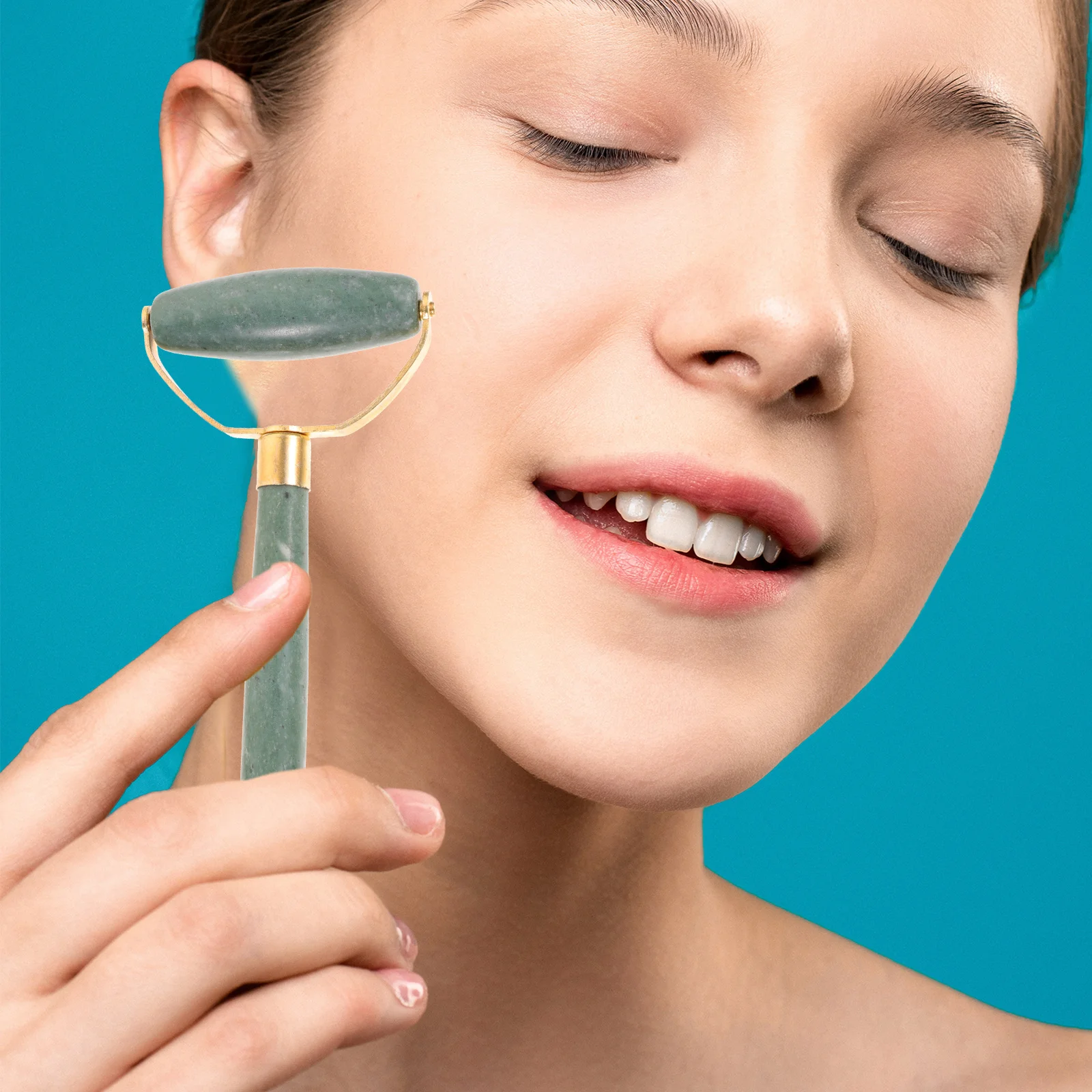 ลูกกลิ้งหยก 2 ชิ้น เครื่องนวดหน้า บำรุงผิวหน้า ลูกกลิ้งนวดรอบดวงตา นวดผิวหน้าและผิวกาย เครื่องนวดพกพา ช่วยผ่อนคลายผิวหน้า